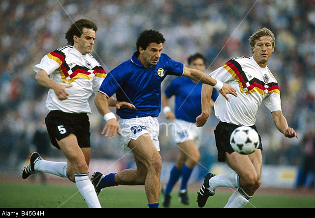 Sport / Sports, soccer, football, European championship, EURO 1988, Germany against Italy (1:1) in Dusseldorf, 10.6.1988, scene